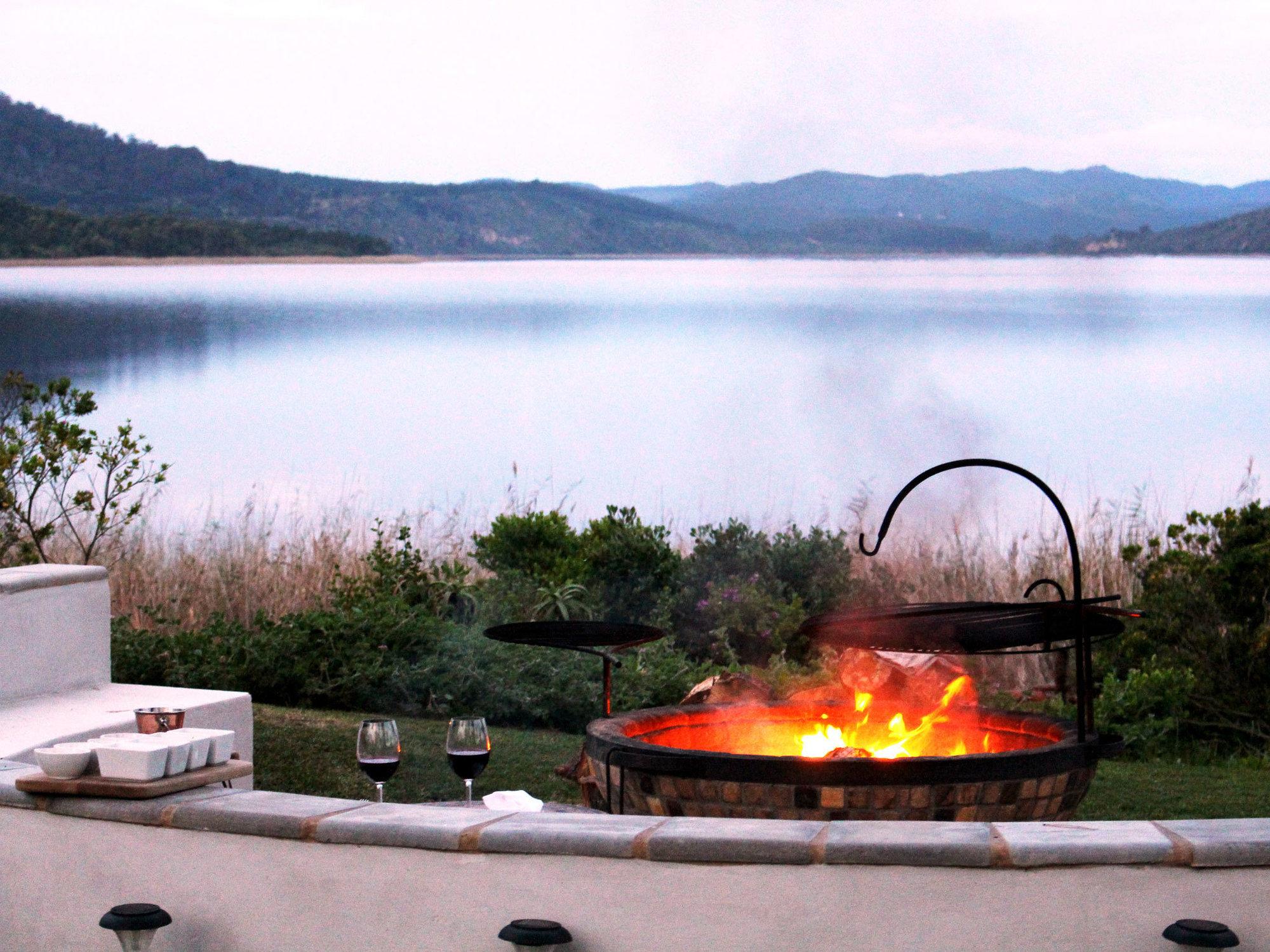 Lakeside Lodge & Spa Седжфийлд Екстериор снимка